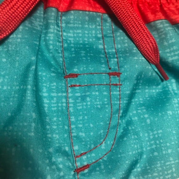 Highland Originals Hawaiian Island Tropical Hibiscus Boys Swim Trunks Sz 4 NWT - Picture 6 of 10